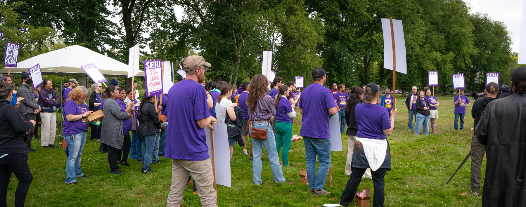 Local 083 members and supporters gathered at McNary Field